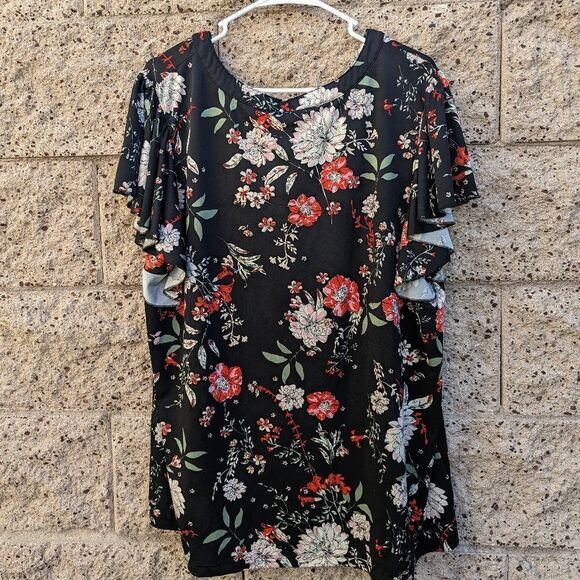 Women's Perception brand, light floral top - Picture 3 of 13